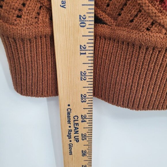 Everee Sawyer Chevron Pullover Sweater Top Women Size Small NWT V Neck Knit - Picture 10 of 14